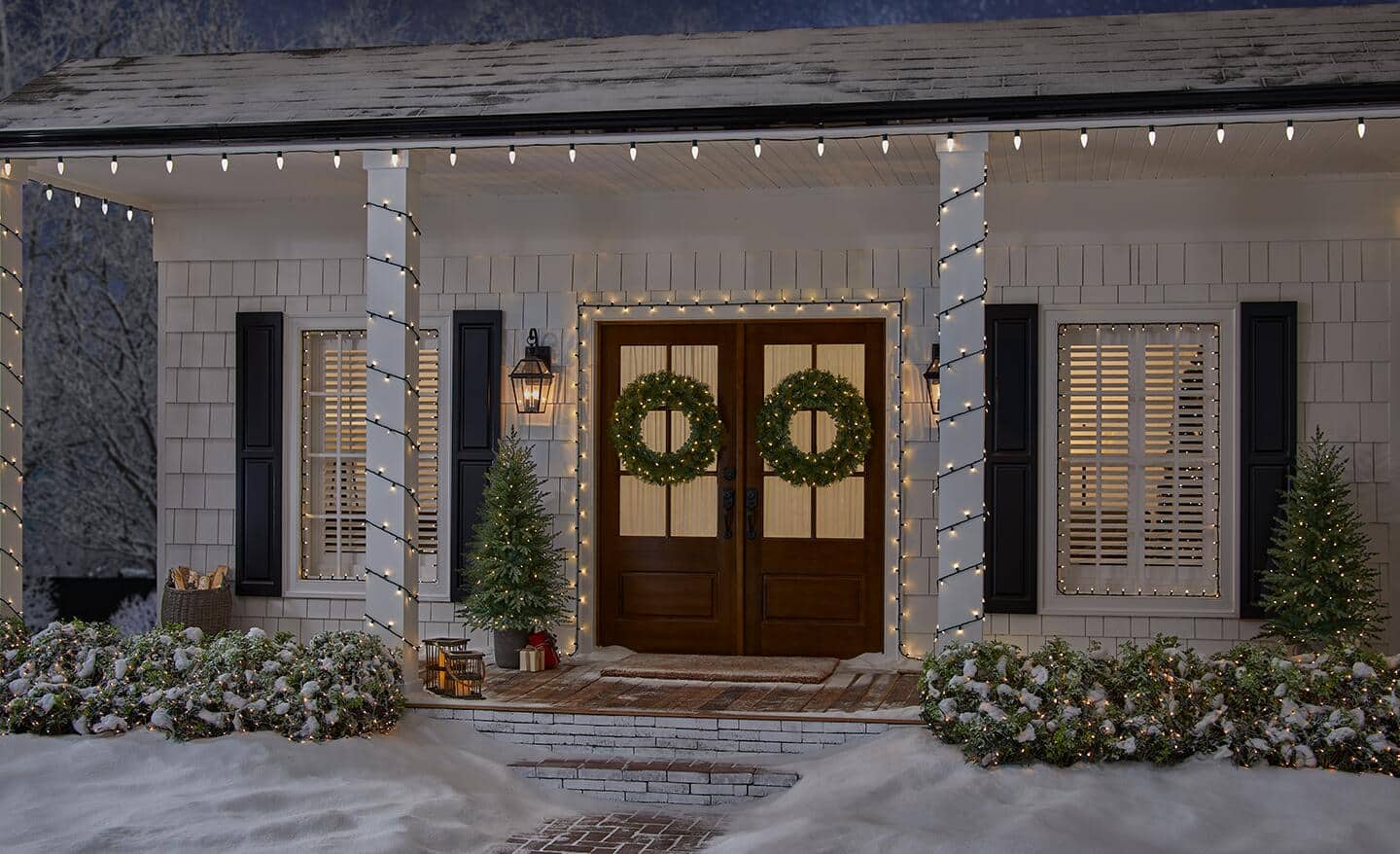 Outdoor Holiday Decorating Ideas The Home Depot